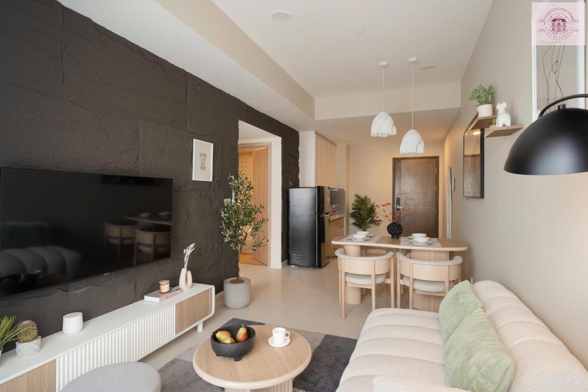 Soho Residences Luxury Apartment *